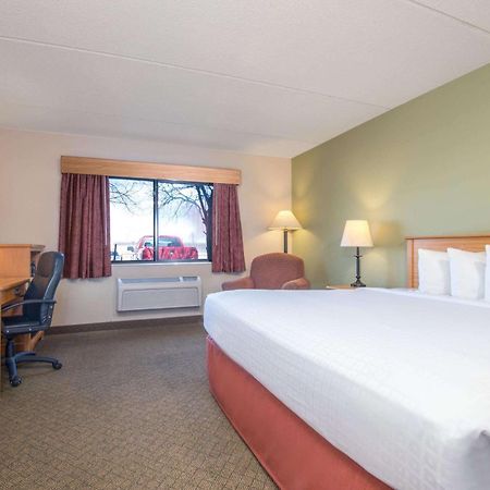Americinn By Wyndham Pampa Event Center Buitenkant foto